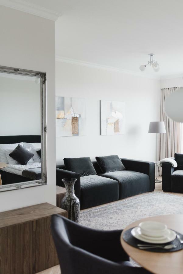 Luxlux Apartments Metro Slodowiec Varsovia Exterior foto
