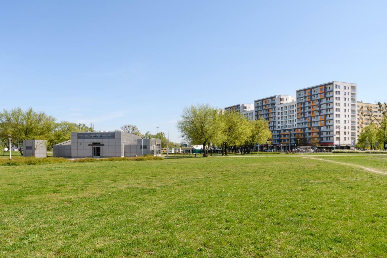 Luxlux Apartments Metro Slodowiec Varsovia Exterior foto